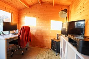 Cabin- click for photo gallery